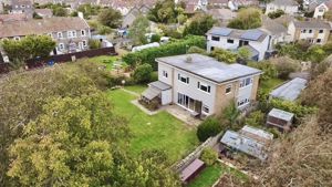 Rear- click for photo gallery